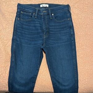 Madewell 10” High Rise Skinny size 29